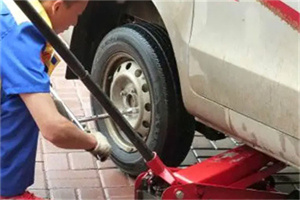 日土附近拖车24小时服务热线电话